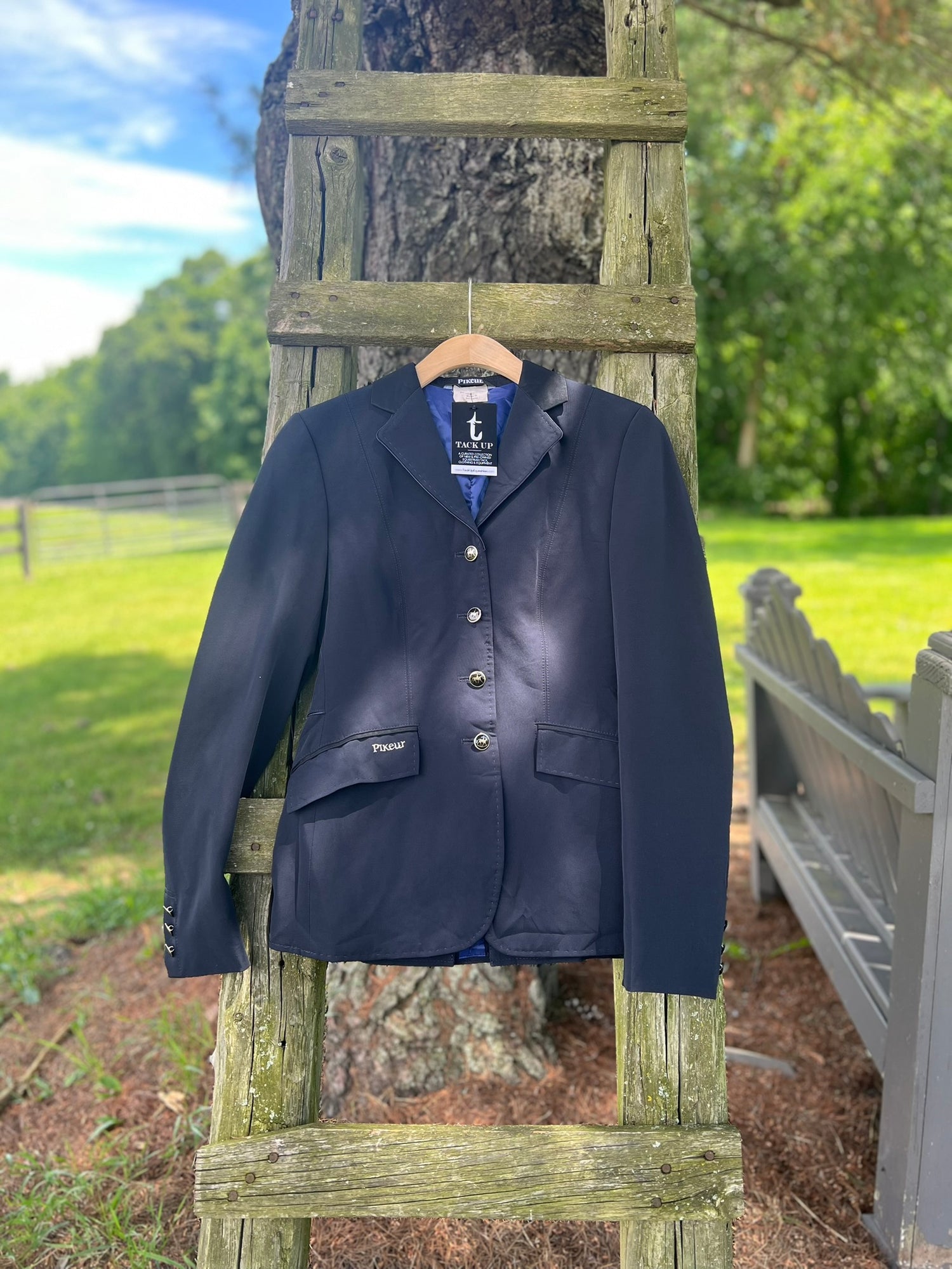 Show Jackets & Vests