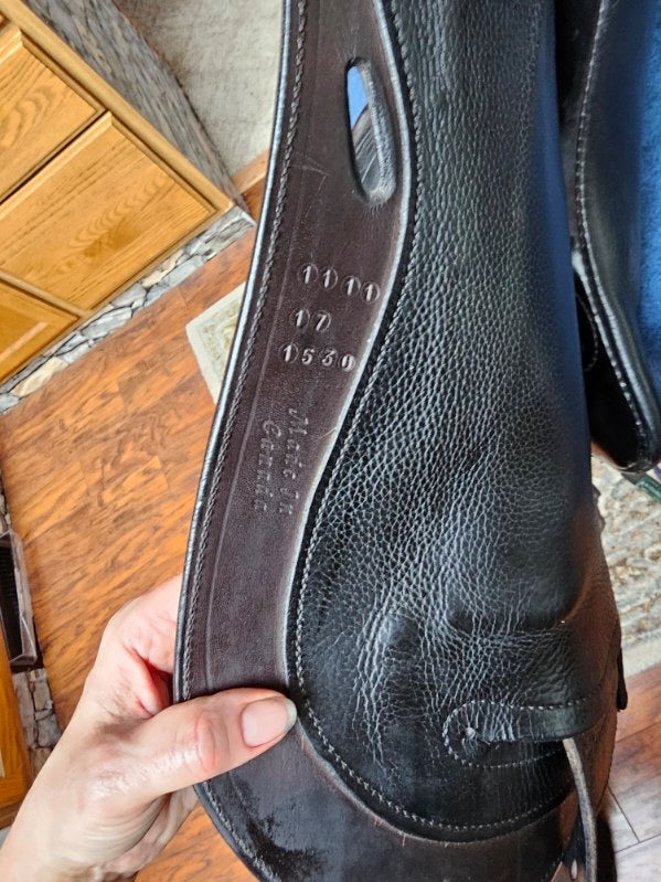 Saddle - DK Bond Dressage Saddle with Air Panels, Girth and Cover
