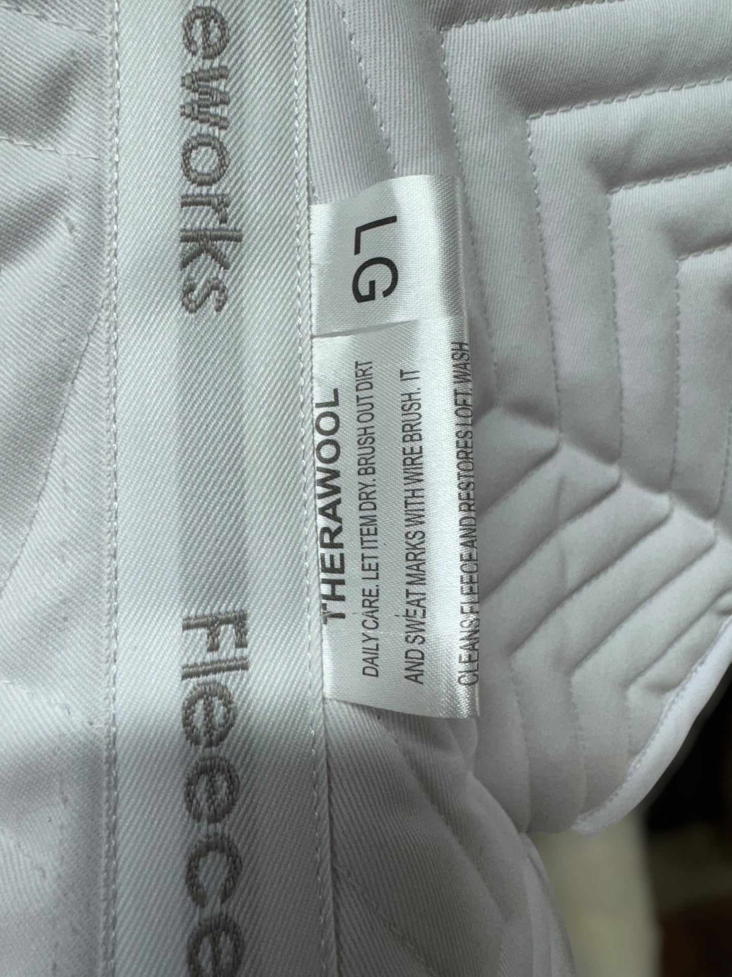 NEW Fleeceworks Therawool™ Classic Halfpad